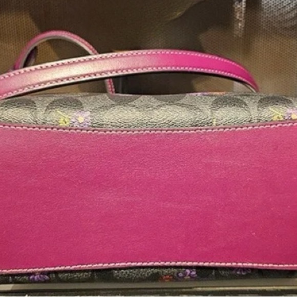 Coach Molly Bucket W/Wallet. NWT. 🚫Trades - Picture 4 of 6